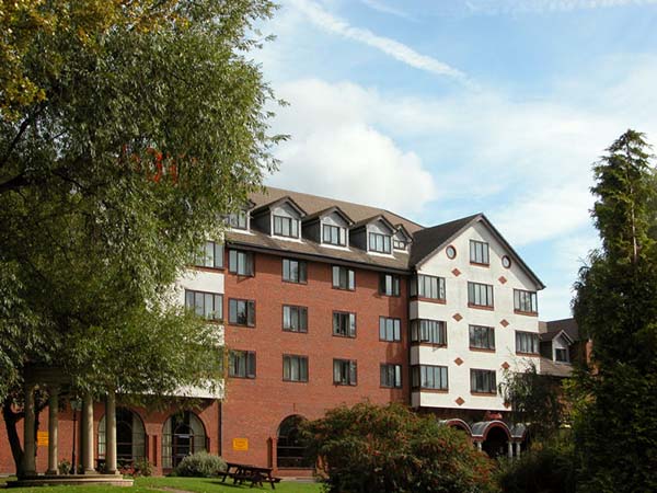 25 Manchester countryhouse